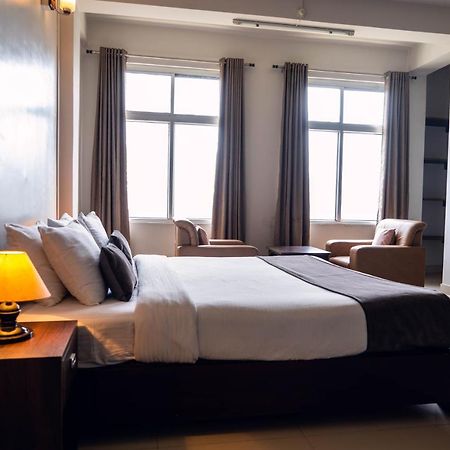 Hotel Ariel Kohima Exteriör bild